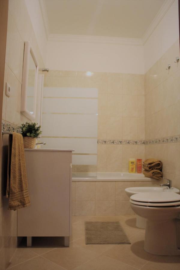 Casa Camoes, Near Airport, 4Km Faro Beach Apartamento Exterior foto